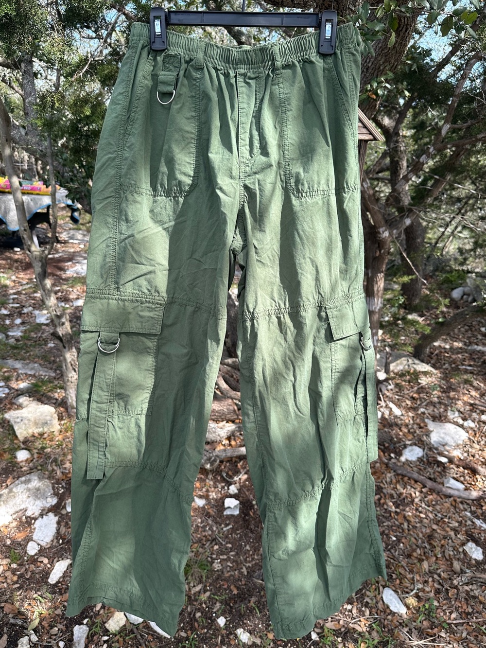 Army green cargo pants